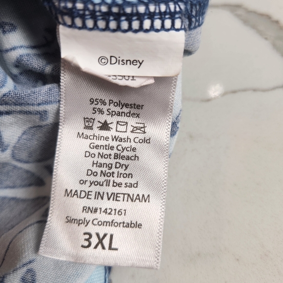 NWOT LulaRoe Disney Mickey Mouse Blue & Red 3/4 Sleeve Top Size 3XL - Picture 5 of 5
